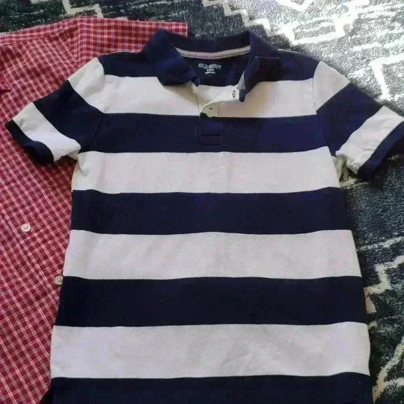 Old Navy Boys Top‎ Lot Size 6 C3 - Picture 2 of 4